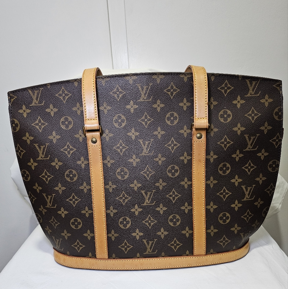 Louis Vuitton Babylone Monogram Tote - Picture 10 of 16